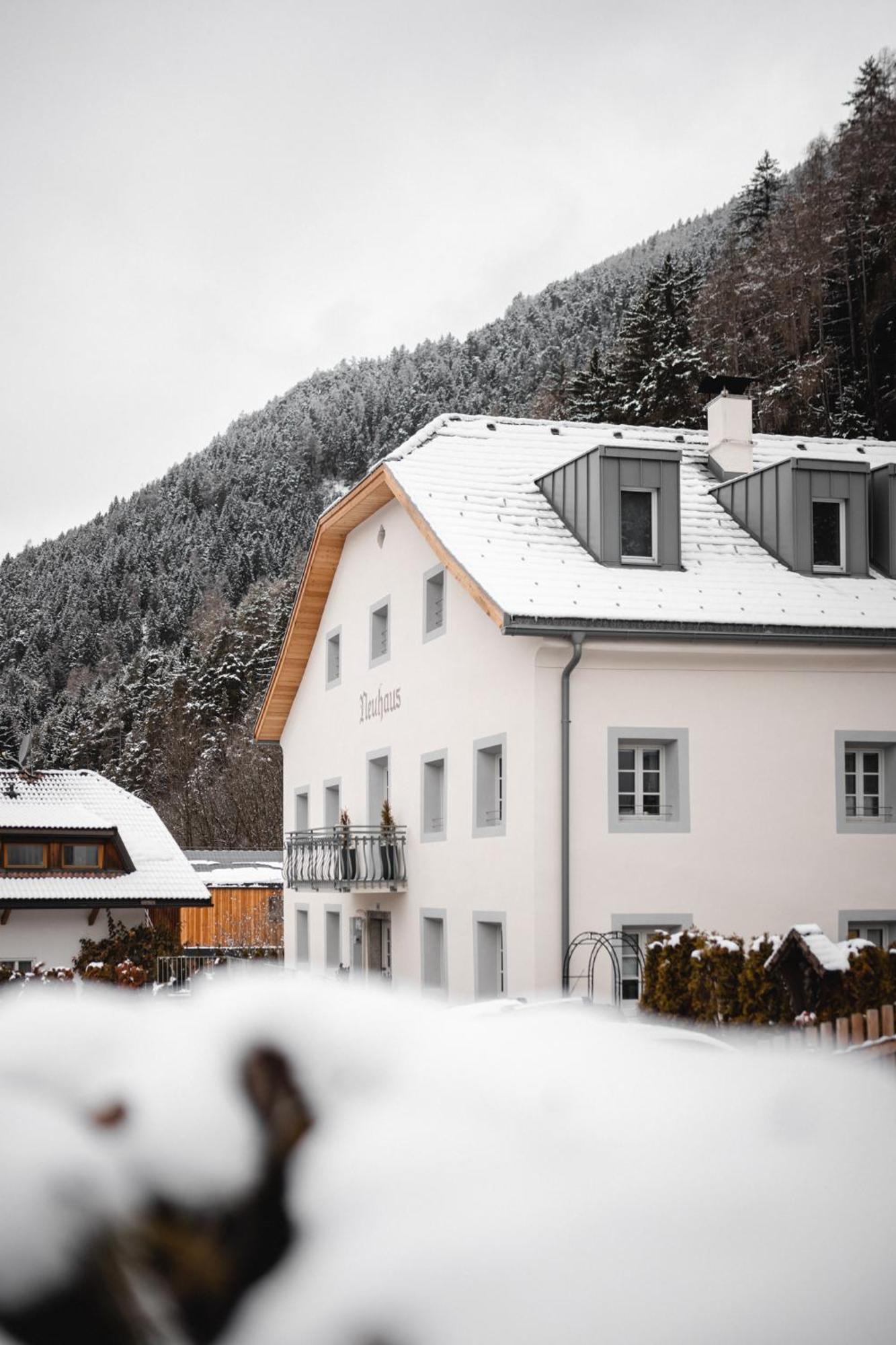 Apartments, Guest House & Historic Chalet Neuhaus San Sigismondo Zewnętrze zdjęcie